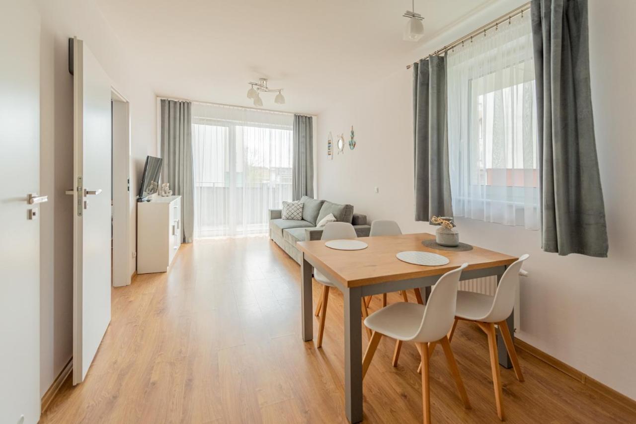 Harbor 9 Apartment Kolobrzeg Luaran gambar