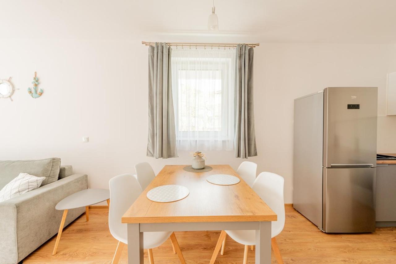 Harbor 9 Apartment Kolobrzeg Luaran gambar